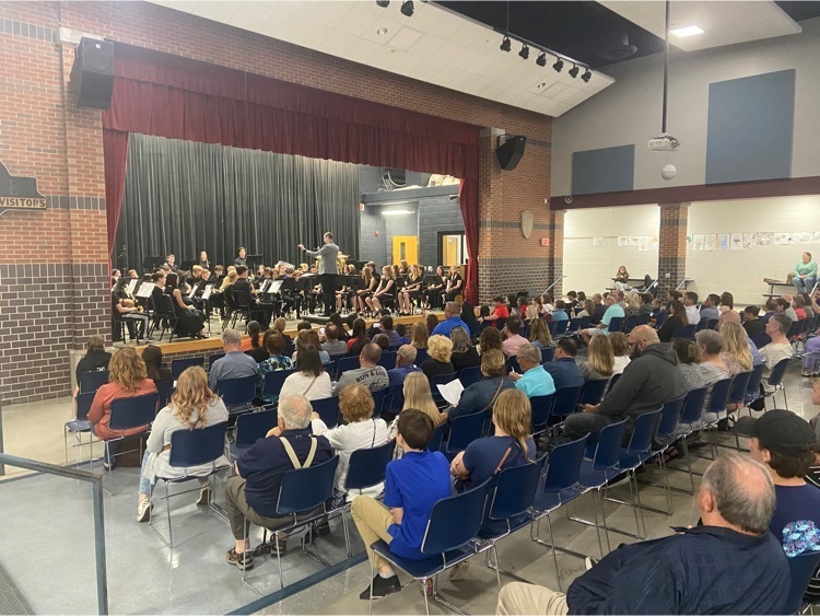 Packed house for 7/8 grade band! 